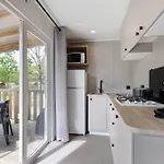 Dom wakacyjny Mobilehome Riviera Avec Terrasse 48 *