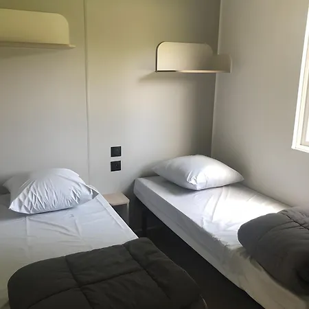 Mobilehome Riviera Avec Terrasse 48 *