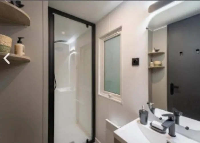 Mobilehome Riviera Avec Terrasse 48 *